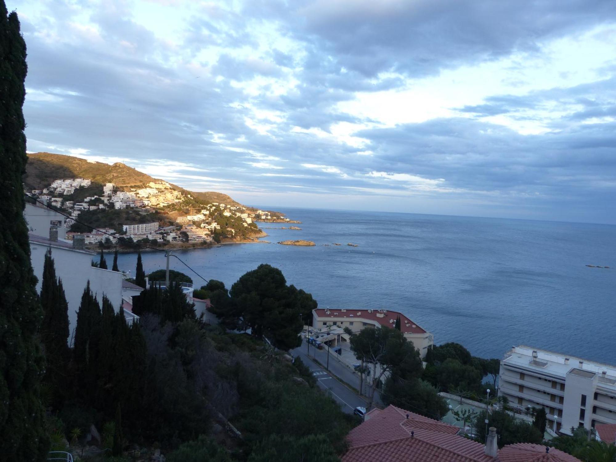 Appartement Vues Mer Proche Plage Roses Exterior photo